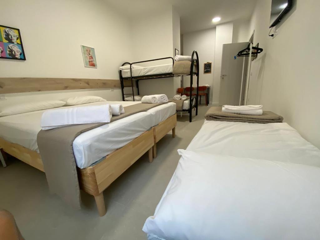 San Dionigi 11 Studio Apartments Mailand Exterior foto