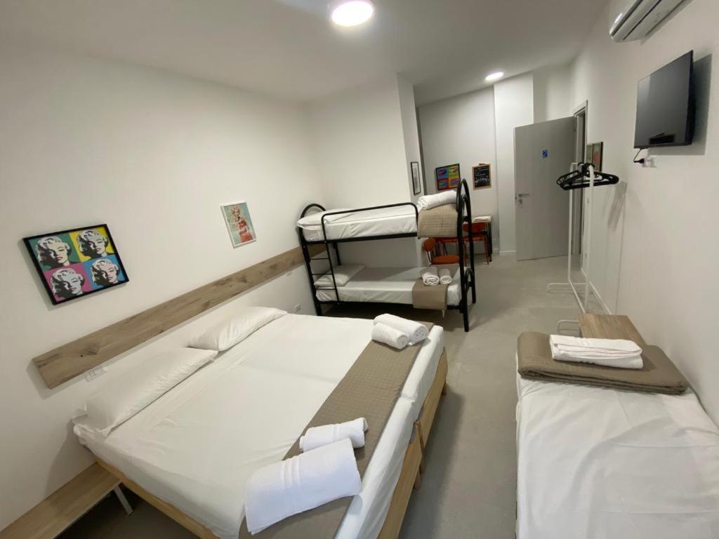 San Dionigi 11 Studio Apartments Mailand Exterior foto