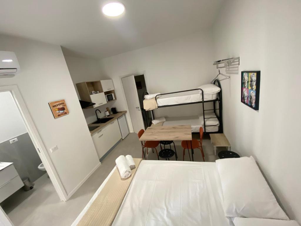 San Dionigi 11 Studio Apartments Mailand Exterior foto